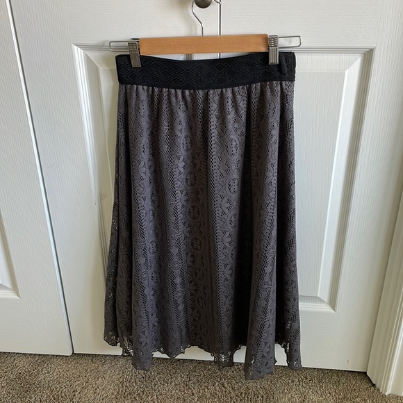 LuLaRoe Dresses & Skirts - ⭐️Lula Roe size extra small skirt.